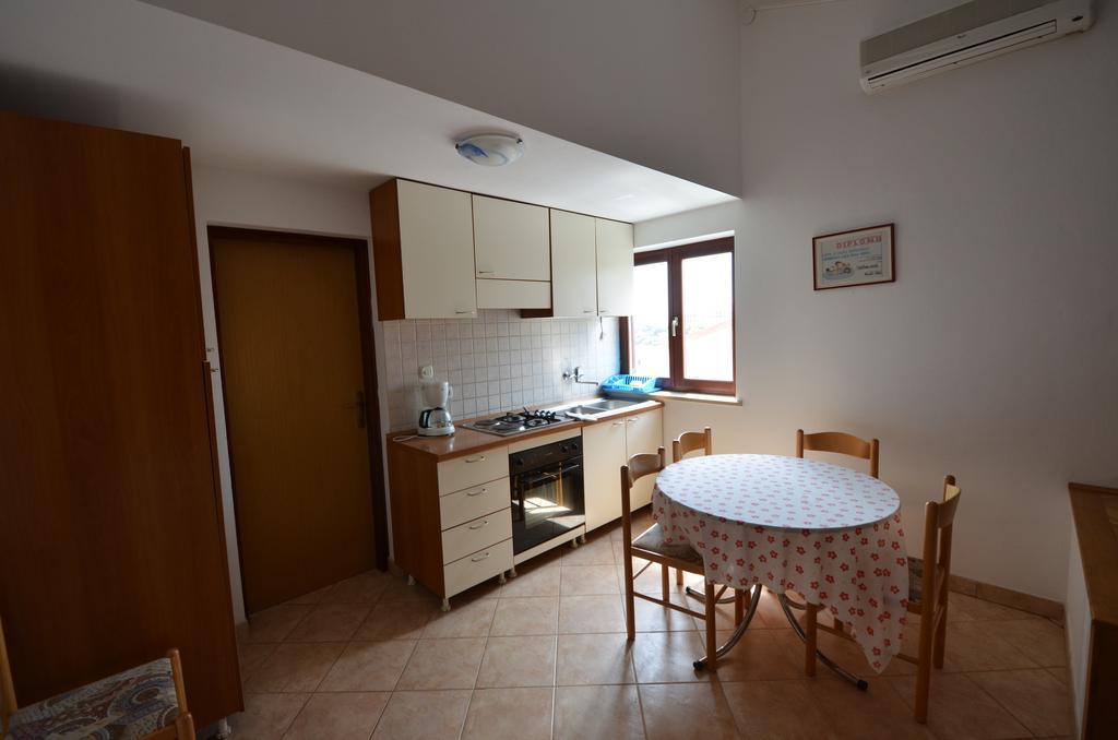 Apartments Villa Bartol Πούλα Δωμάτιο φωτογραφία