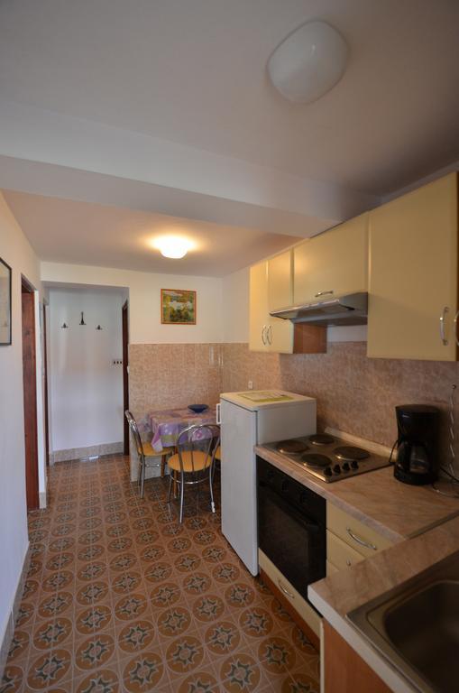Apartments Villa Bartol Πούλα Δωμάτιο φωτογραφία