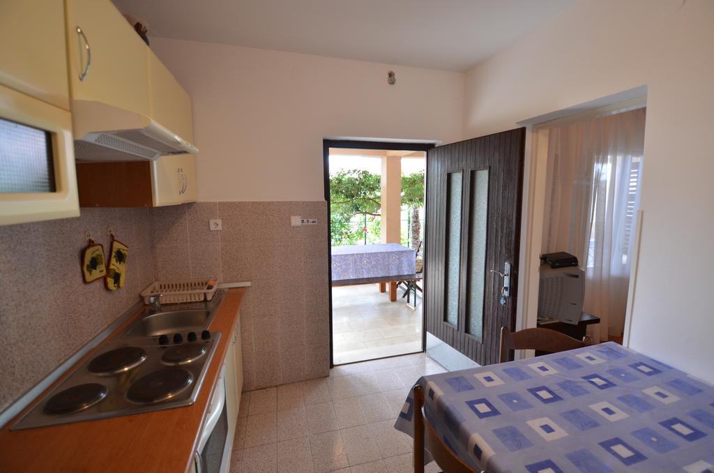 Apartments Villa Bartol Πούλα Δωμάτιο φωτογραφία